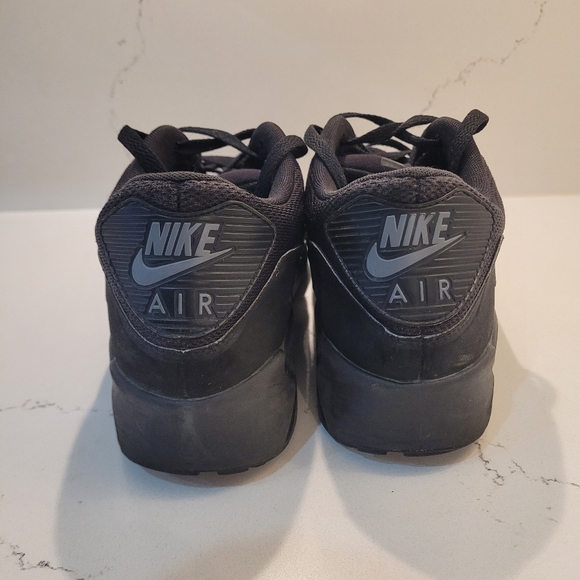 Nike AirMax 90 Ultra 2.0 - Men's size 10US - Picture 6 of 8